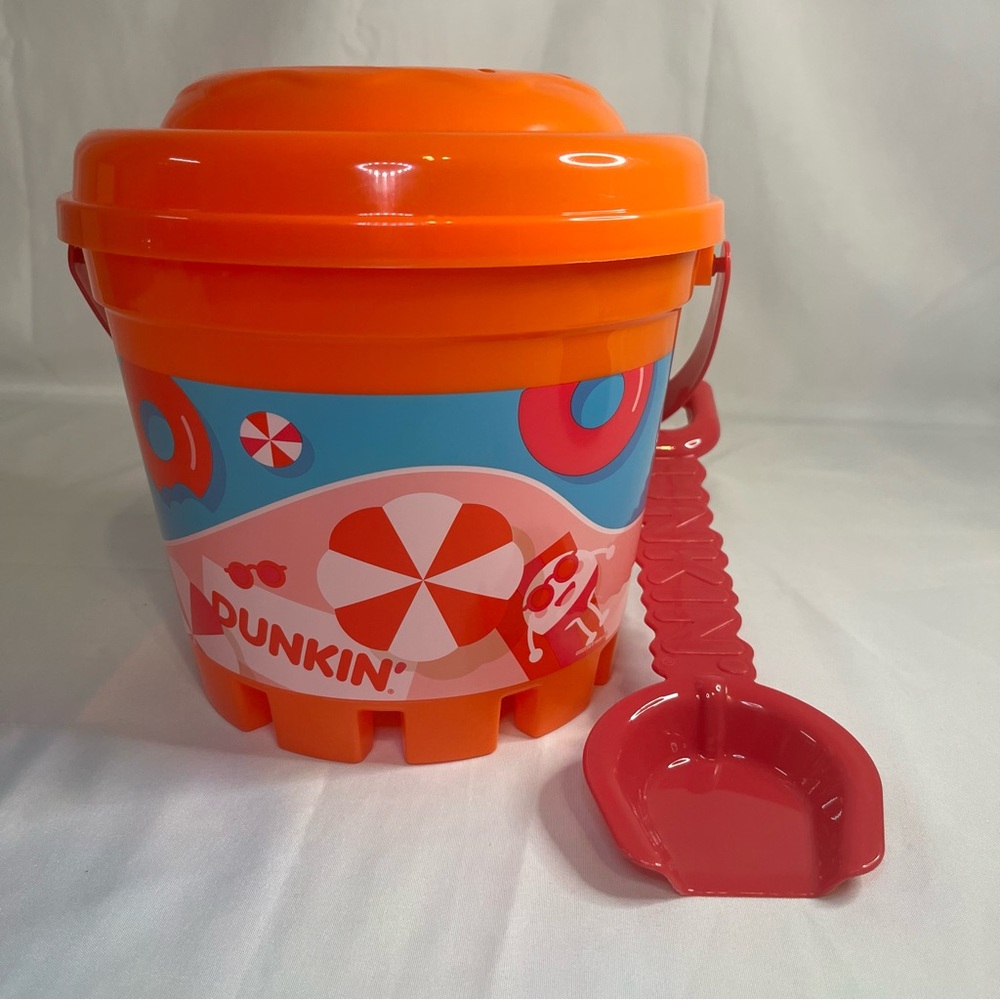 Limited Edition DUNKIN’ summer Sand Bucket With Shovel And LID